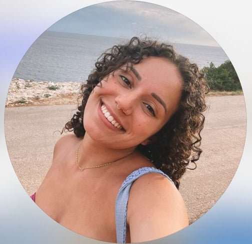 <em><strong>Camila R.</strong></em>